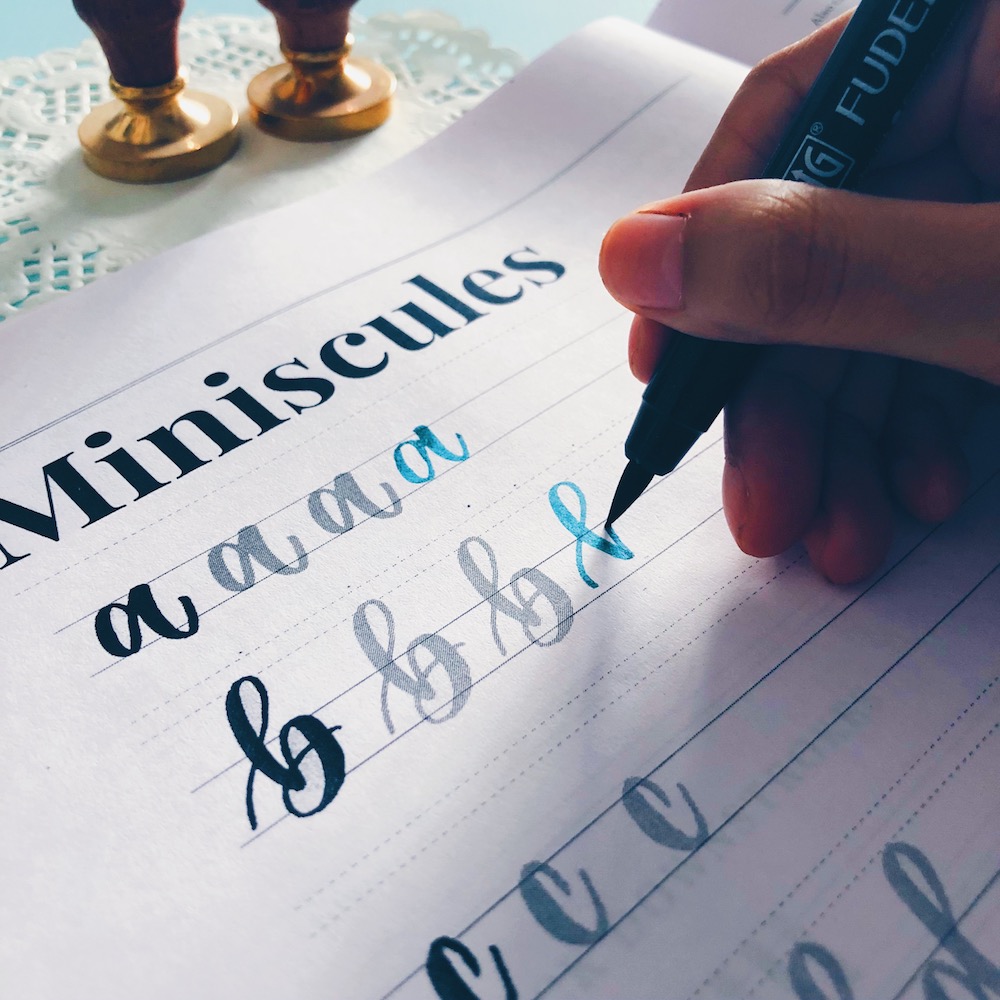 Start learning brush lettering with this printable workbook - The